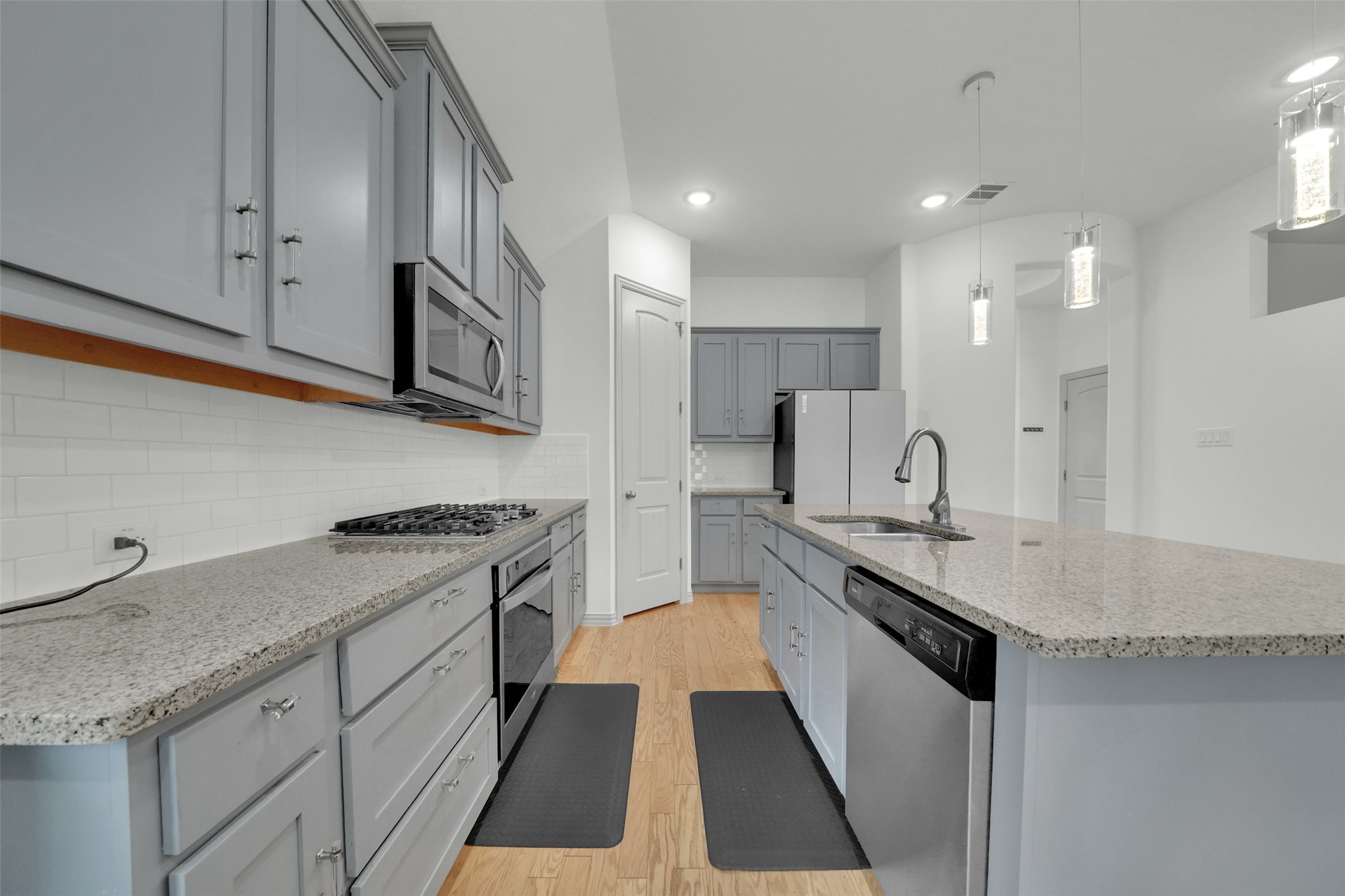 2725 Bechtol Street Garland TX 75042