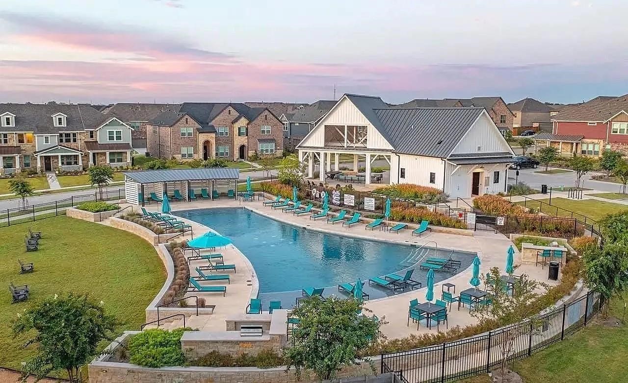 2725 Bechtol Street Garland TX 75042