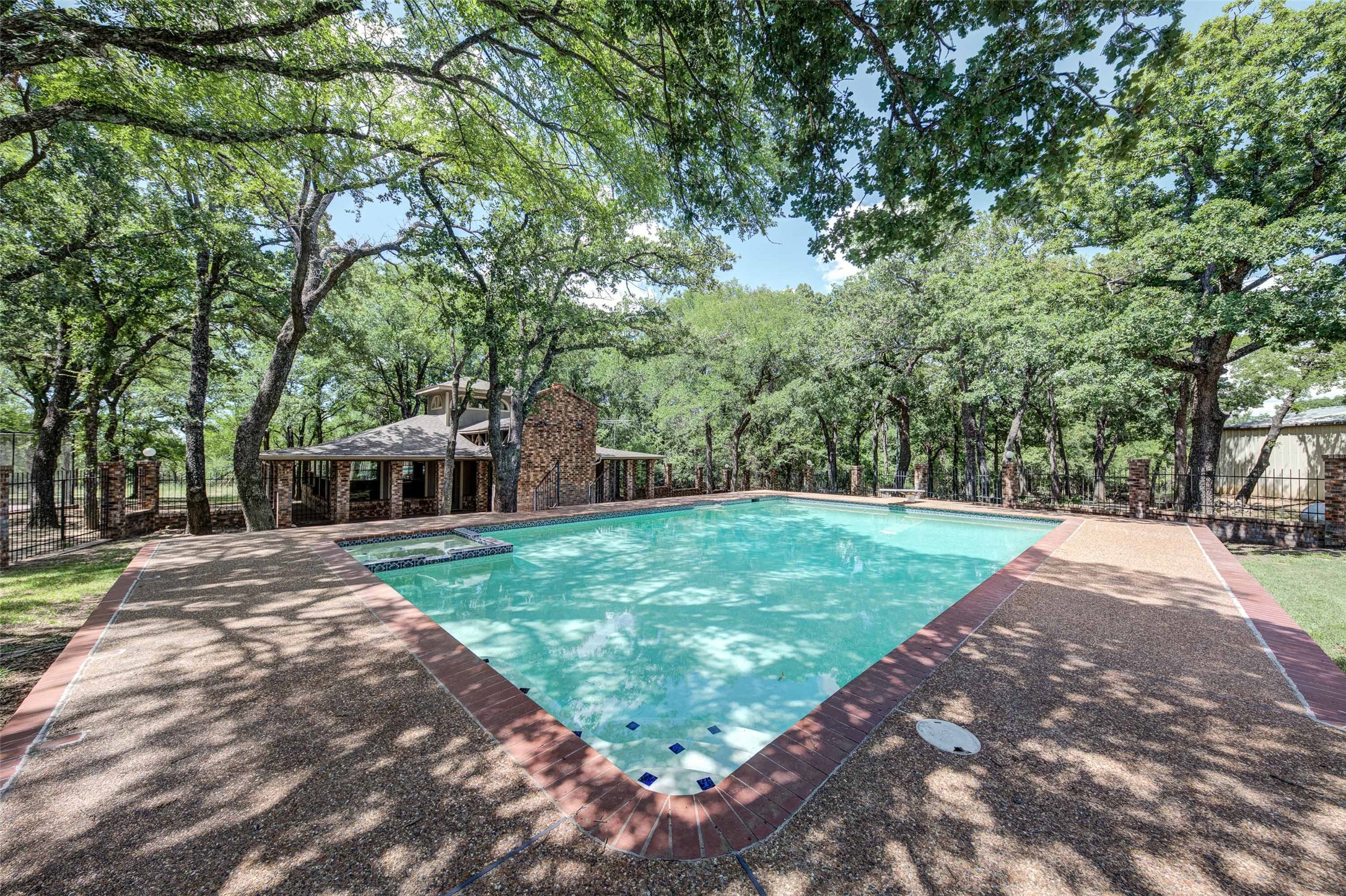 1521 Old Reunion Road Decatur TX 76234