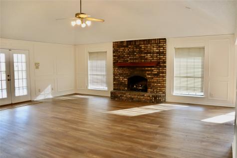 128 Schreiber Drive Haslet TX 76052