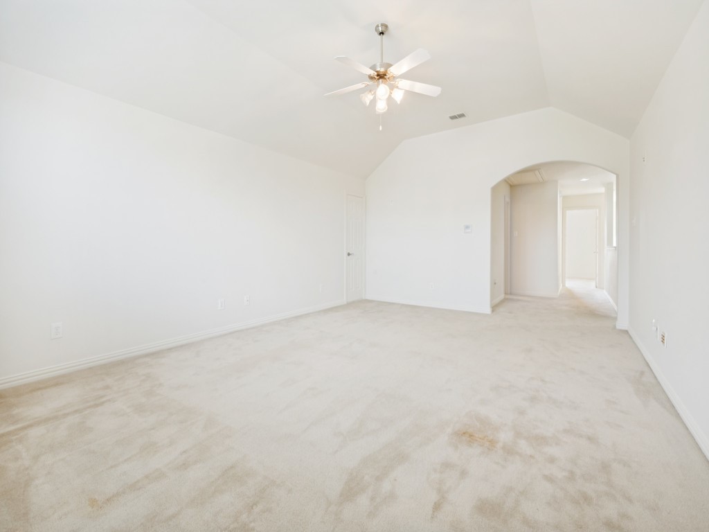 3019 Riverwood Lane Grand Prairie TX 75052