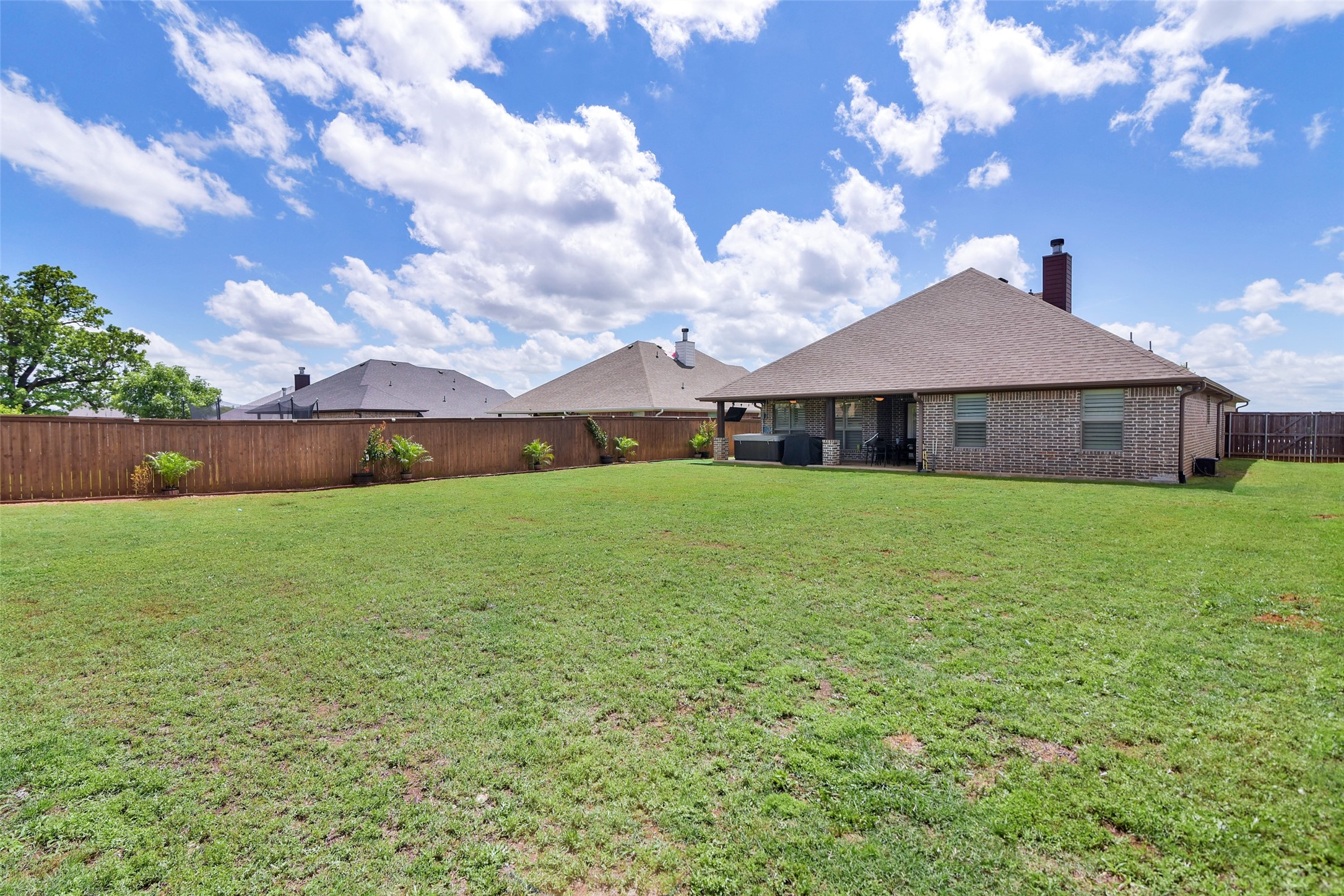 2800 S Lillis Lane Denison TX 75020