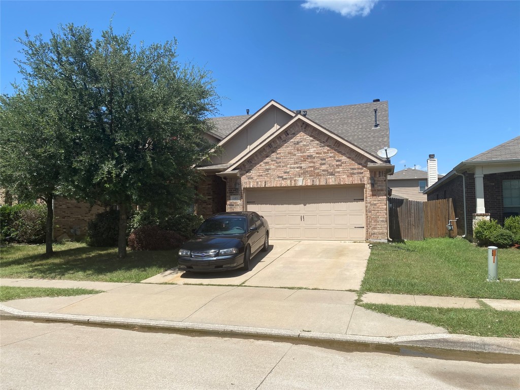 640 Hidden Dale Drive Fort Worth TX 76140