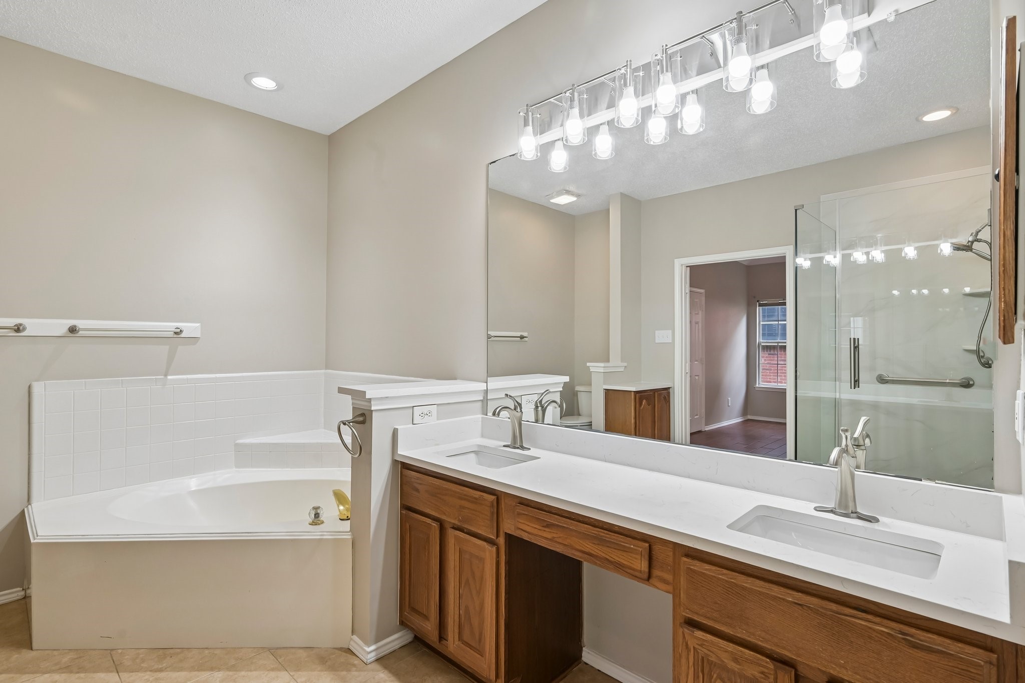 2918 Brittany Lane Mckinney TX 75070