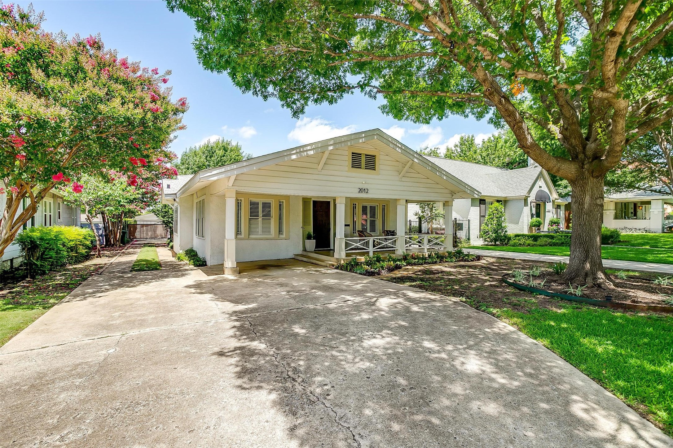 2012 Carleton Avenue Fort Worth TX 76107