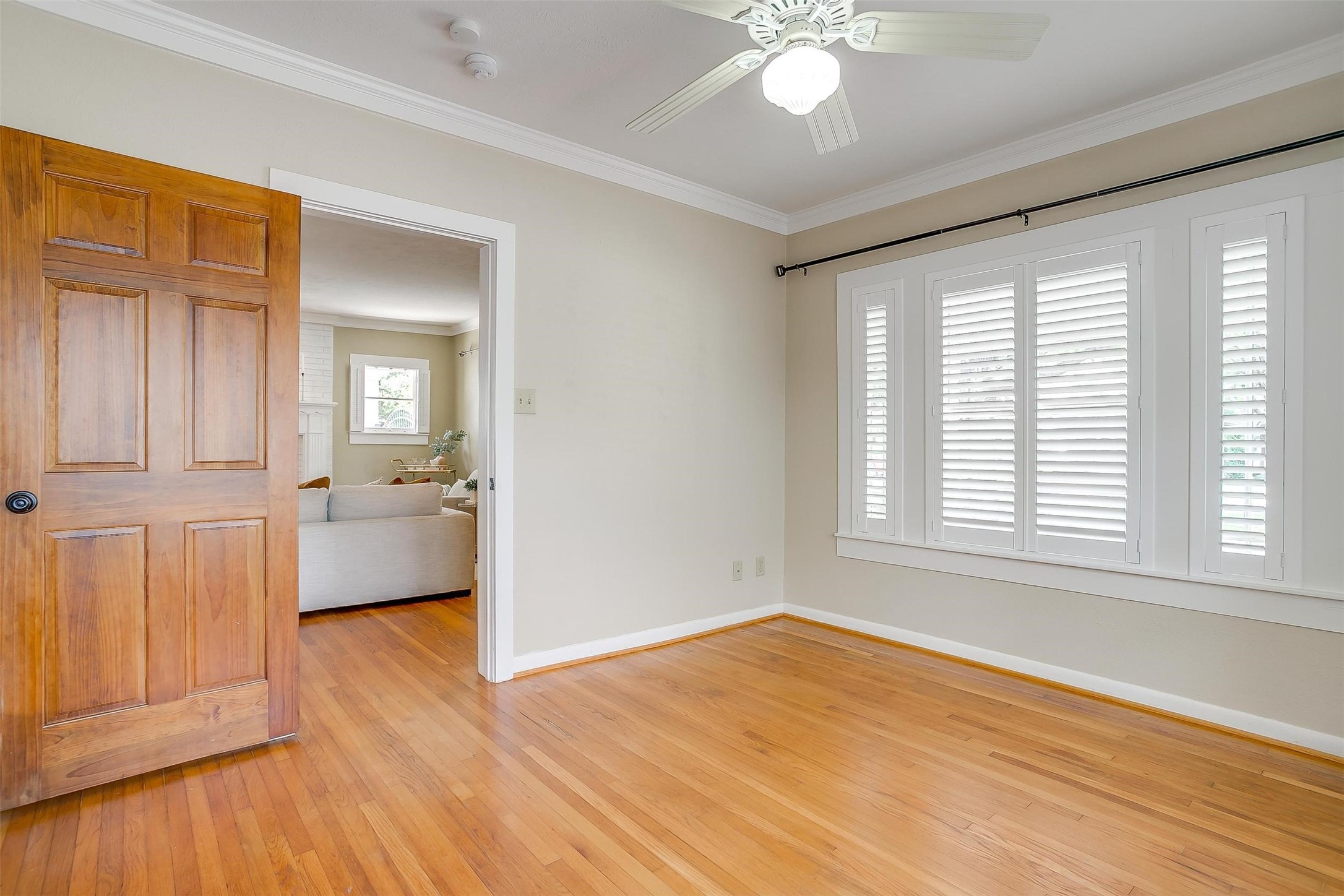 2012 Carleton Avenue Fort Worth TX 76107