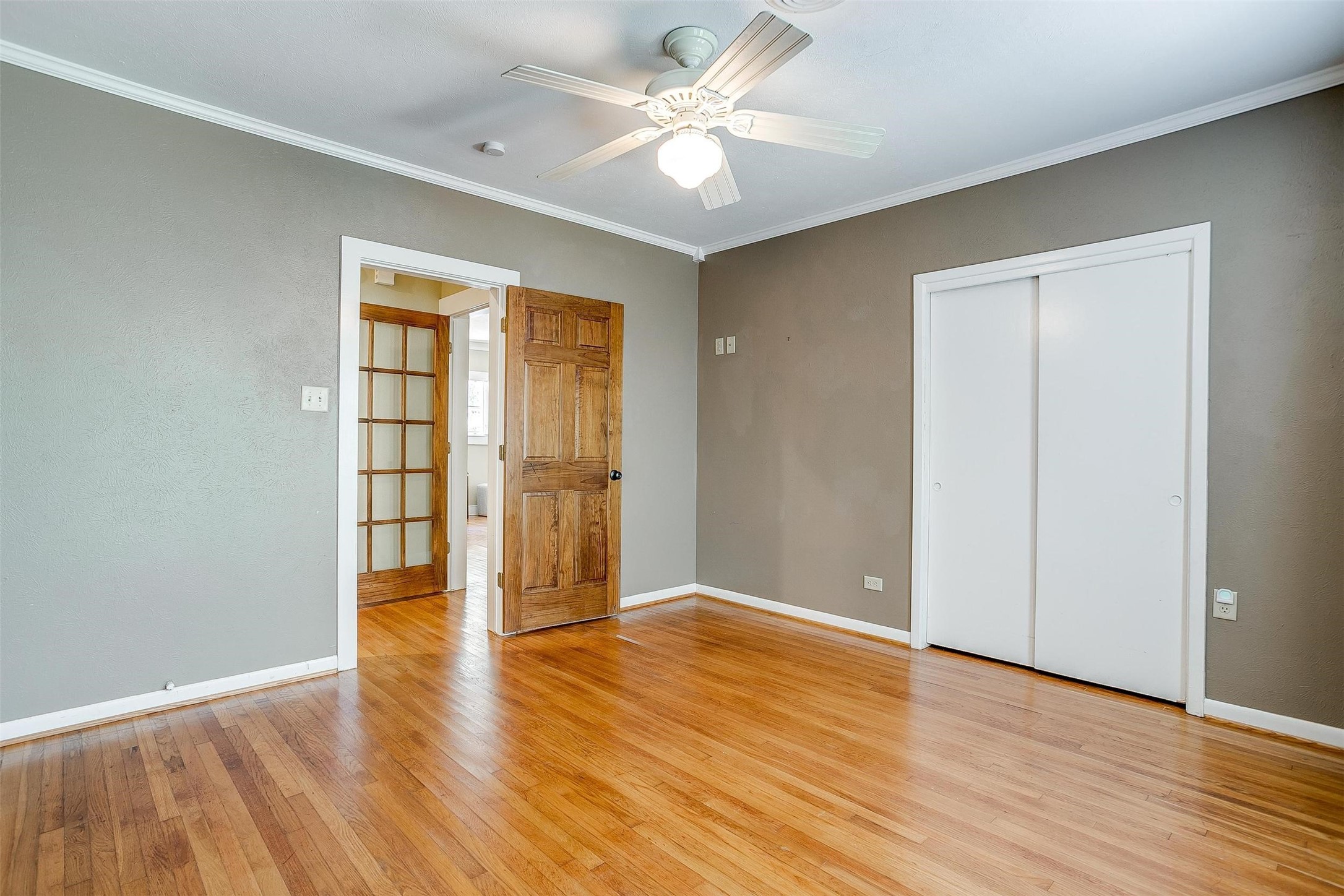 2012 Carleton Avenue Fort Worth TX 76107