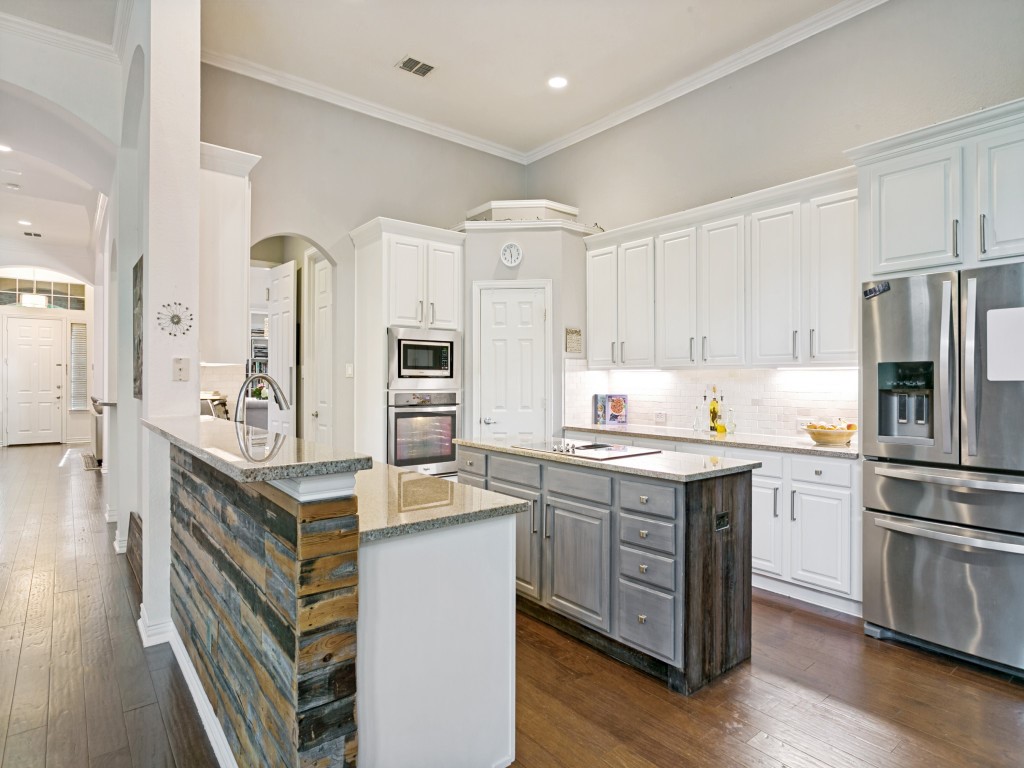 1209 Queen Guinevere Drive Lewisville TX 75056