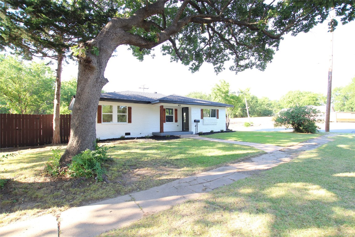 403 W Tennessee Street Sherman TX 75090