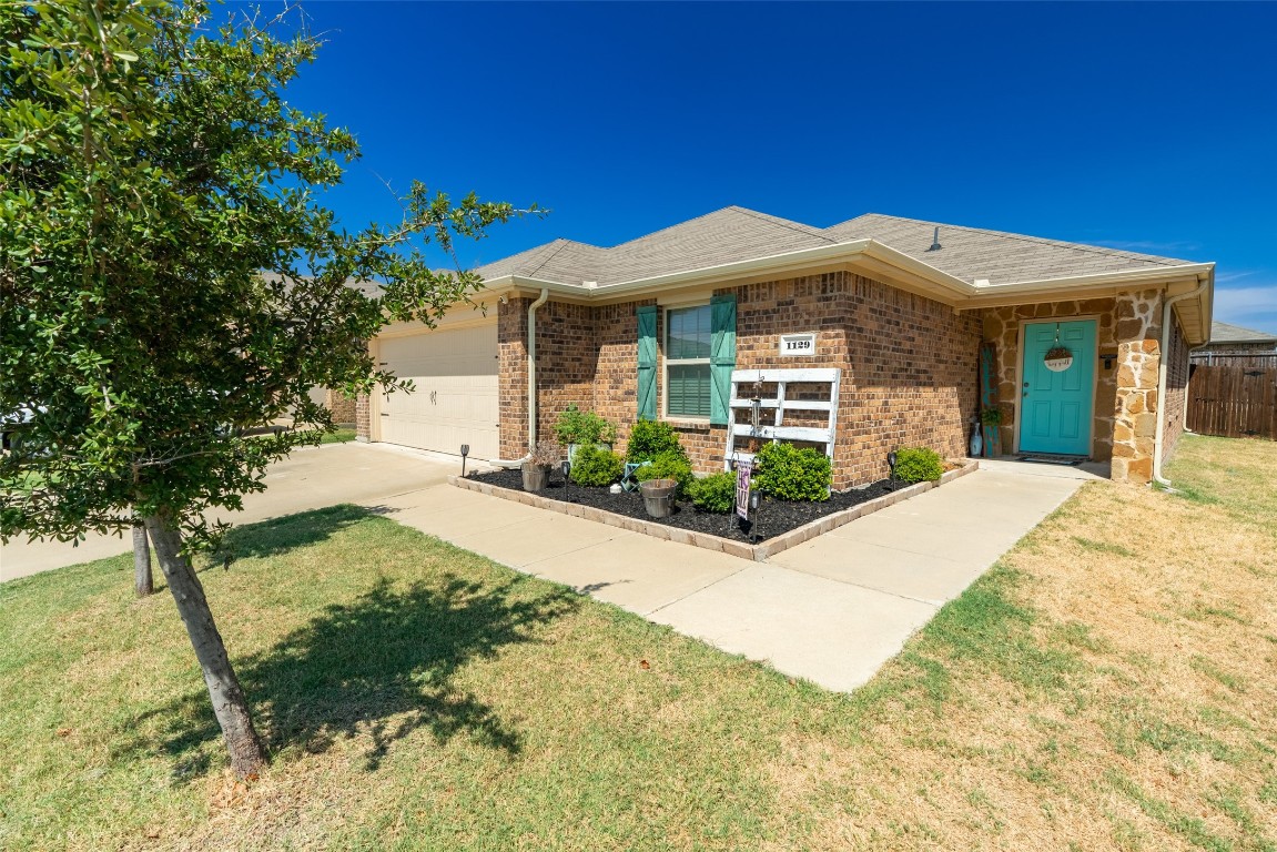 1129 Corbitt Lane Fate TX 75189