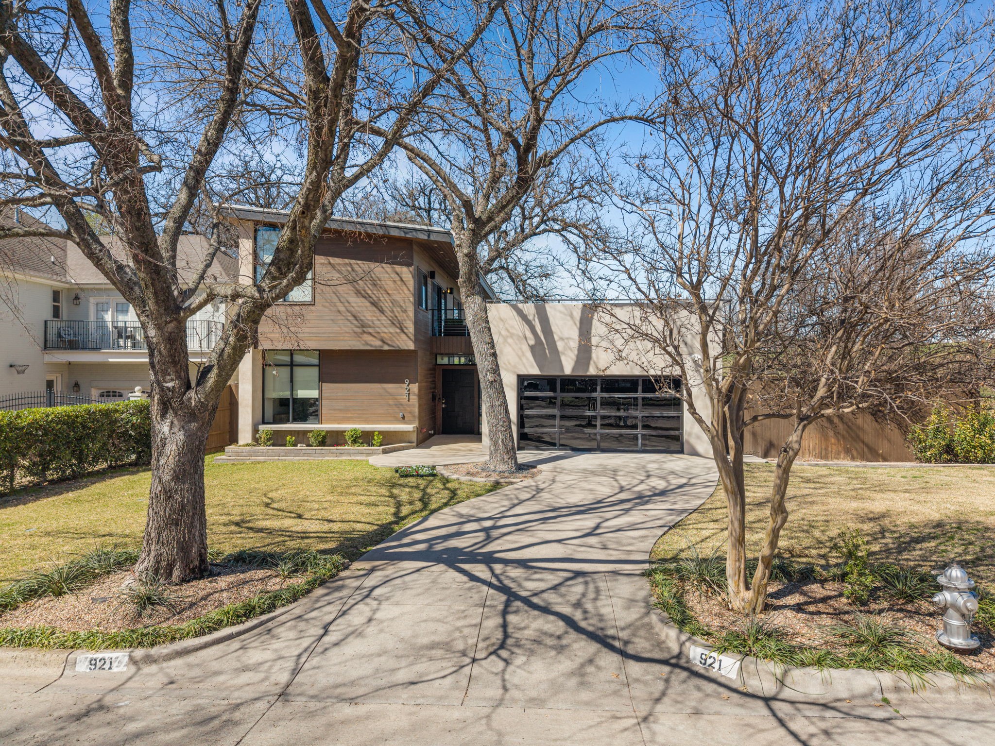 921 N Bailey Avenue Fort Worth TX 76107