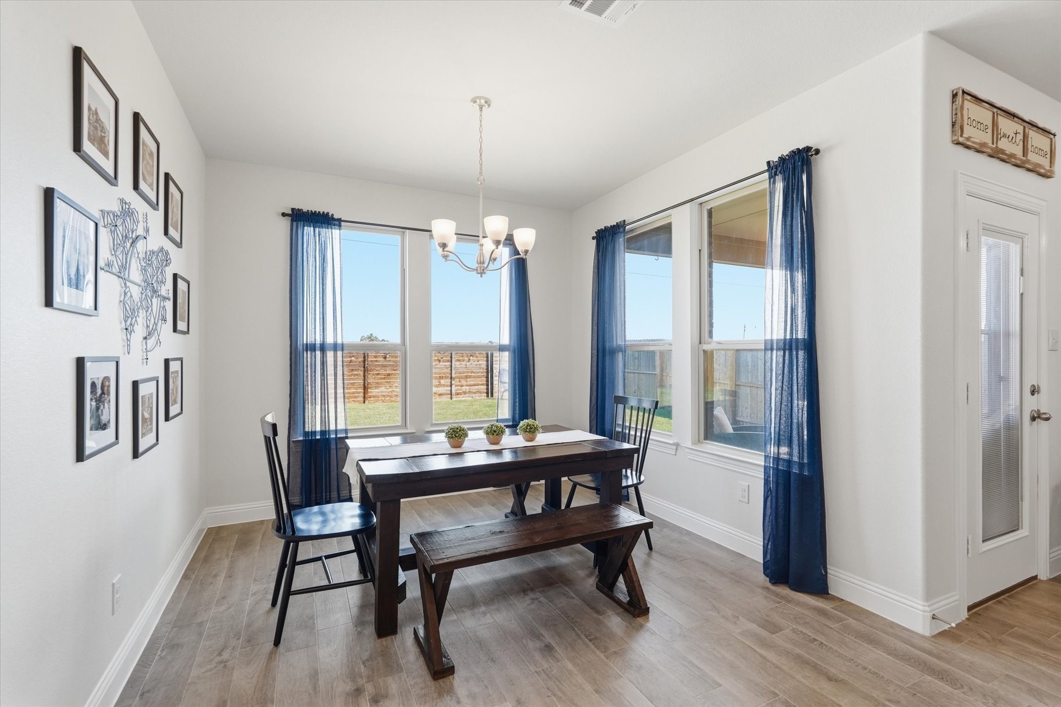 10709 Table Bluff Street Aubrey TX 76227