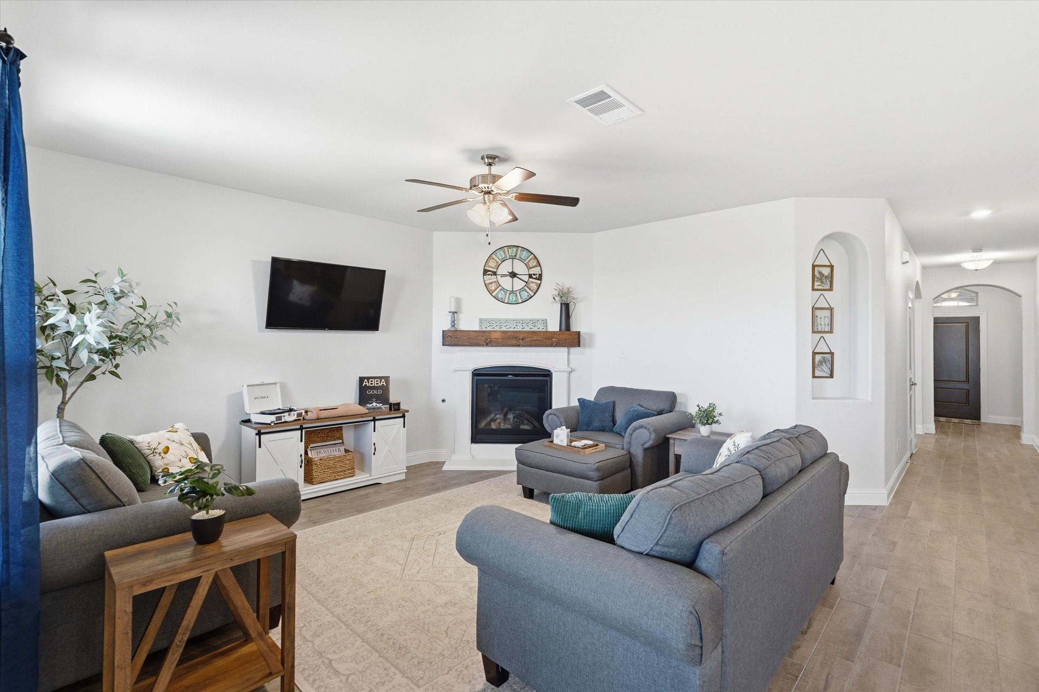 10709 Table Bluff Street Aubrey TX 76227