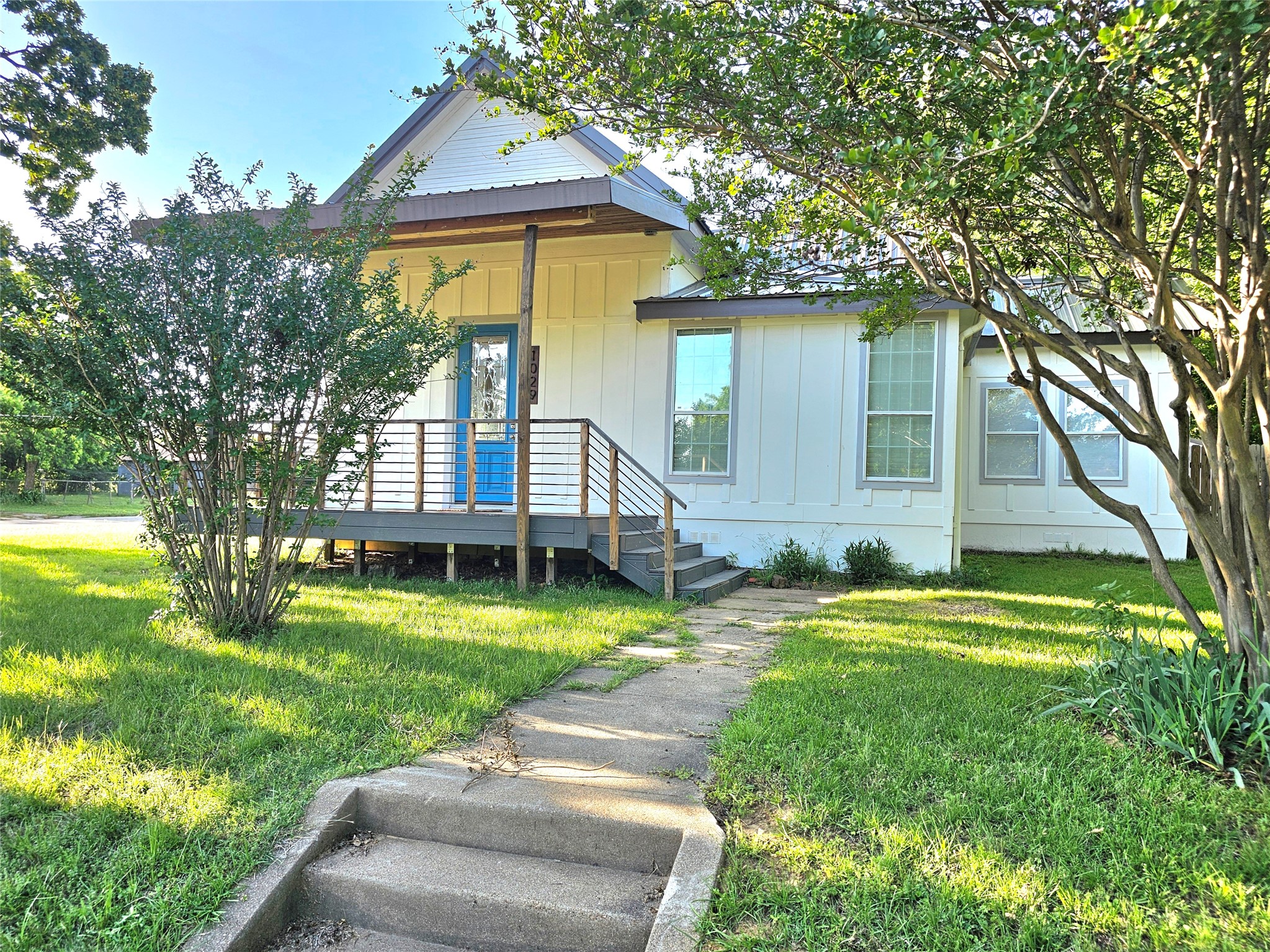 1029 W Shepherd Street Denison TX 75020