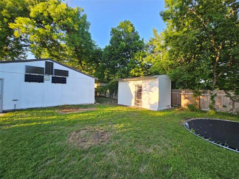 1029 W Shepherd Street Denison TX 75020