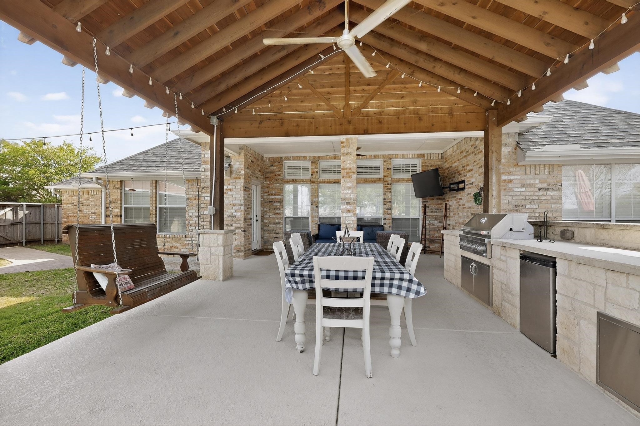 16036 University Drive Forney TX 75126
