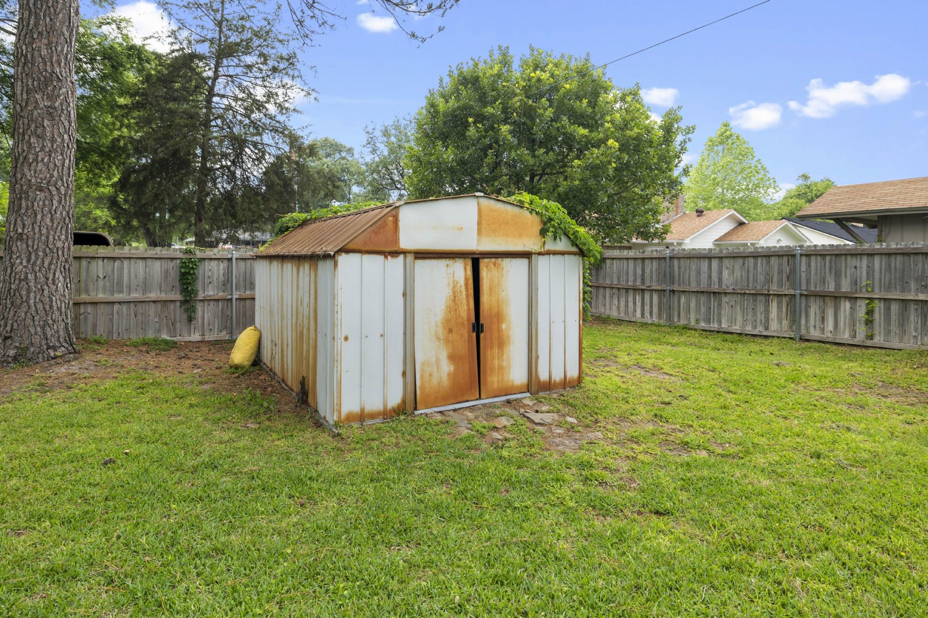 668 County Road 2436 Mineola TX 75773