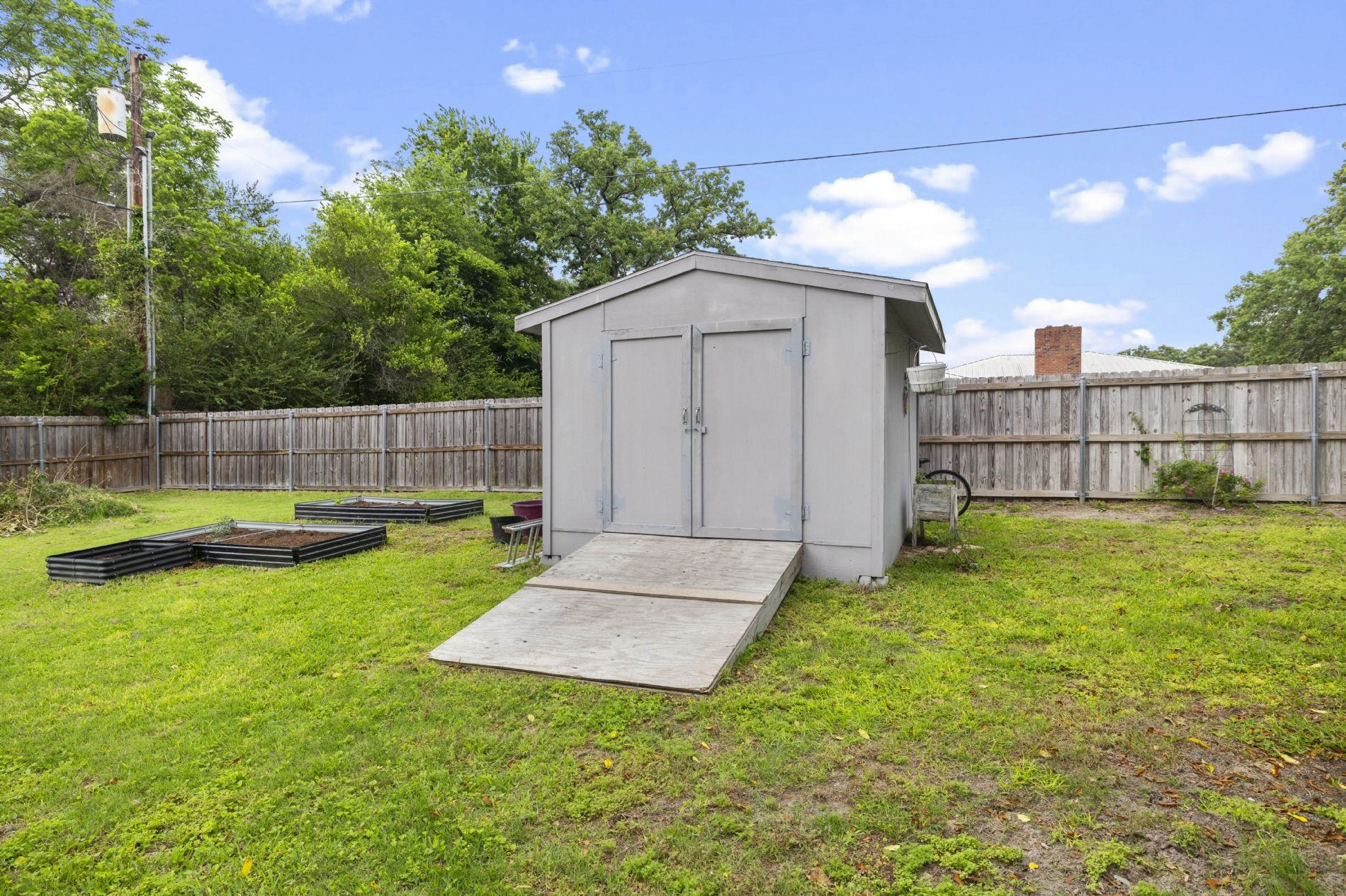 668 County Road 2436 Mineola TX 75773