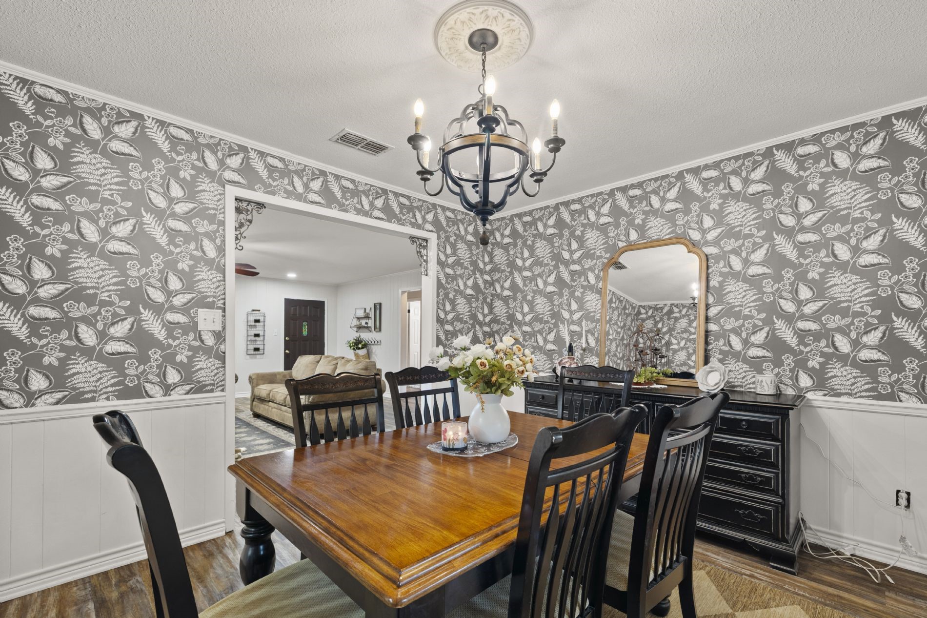 668 County Road 2436 Mineola TX 75773