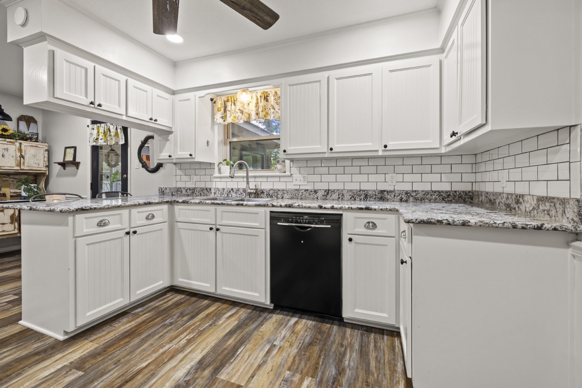 668 County Road 2436 Mineola TX 75773