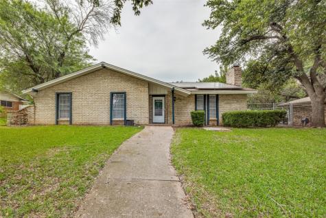 419 Ray Avenue Desoto TX 75115