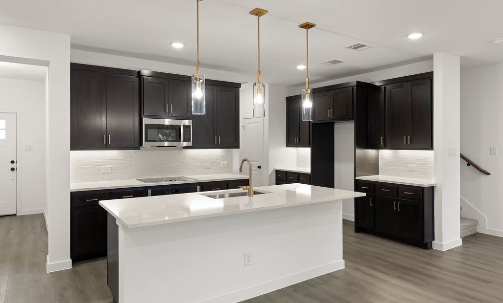 6919 Mission Tejas Drive Dallas TX 75228