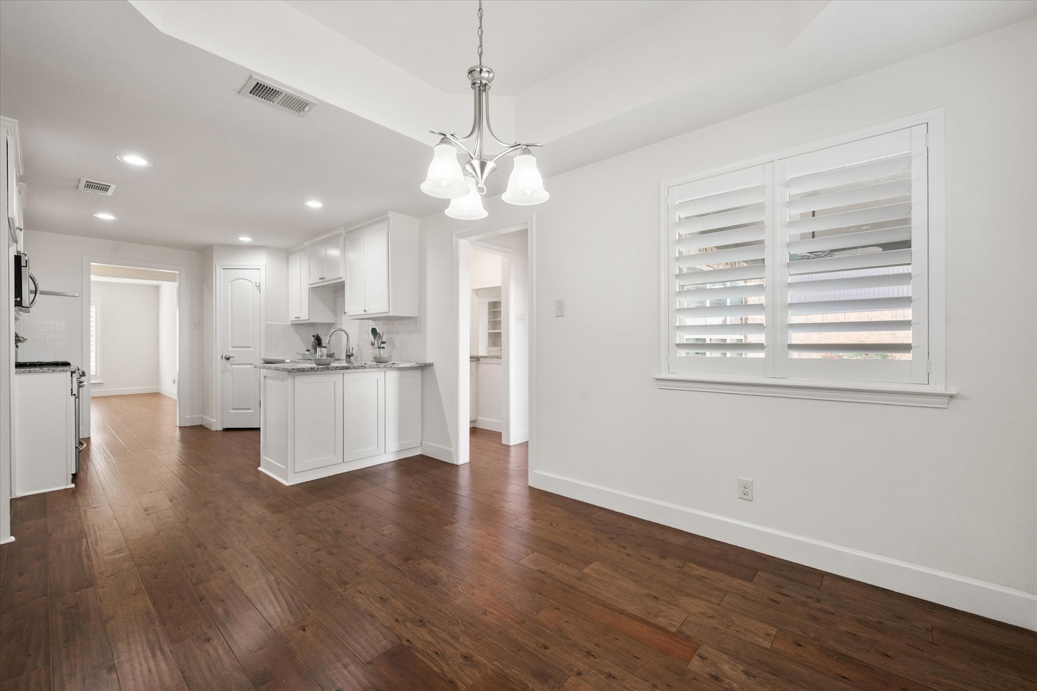 1404 Creekford Drive Arlington TX 76012
