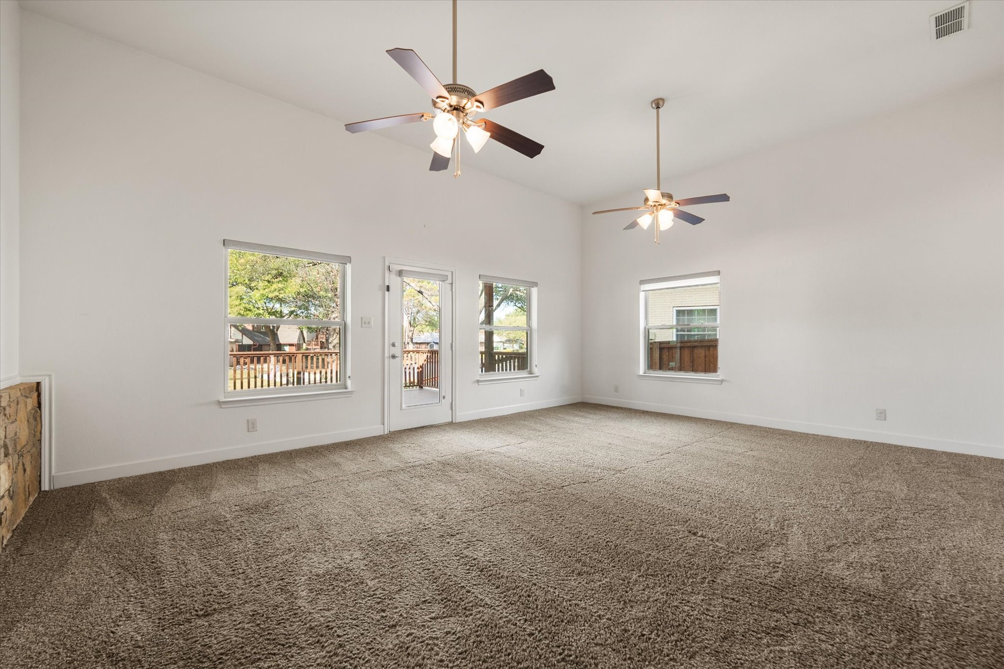 1404 Creekford Drive Arlington TX 76012