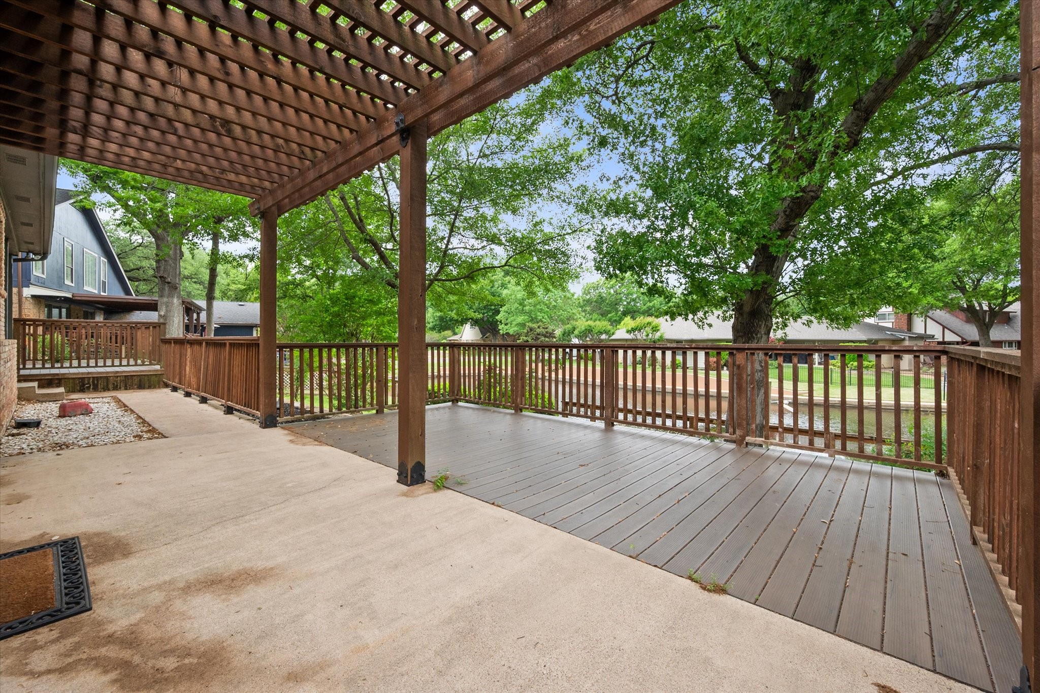1404 Creekford Drive Arlington TX 76012