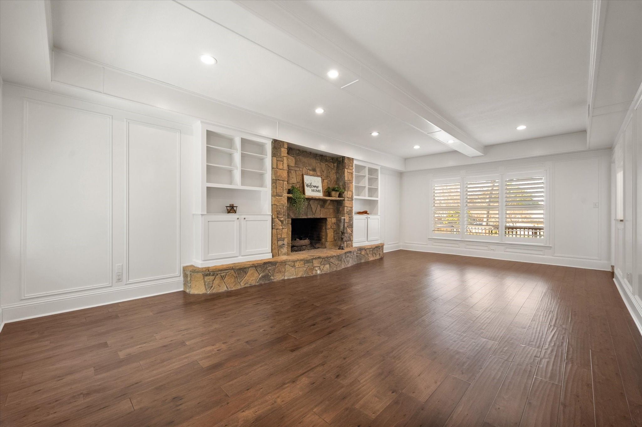 1404 Creekford Drive Arlington TX 76012