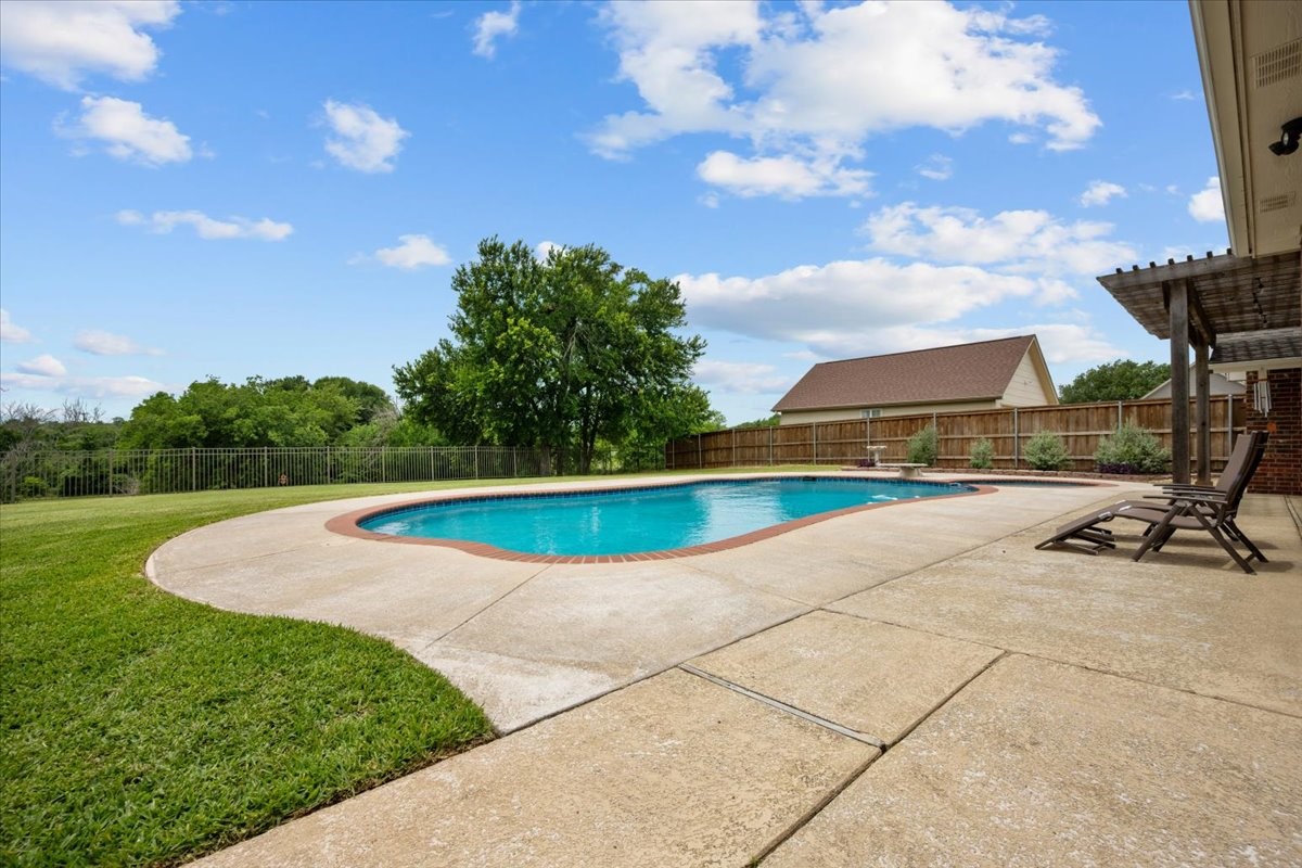809 Remington Park Robinson TX 76706
