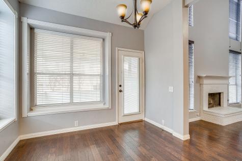 519 Deerwood Drive Burleson TX 76028