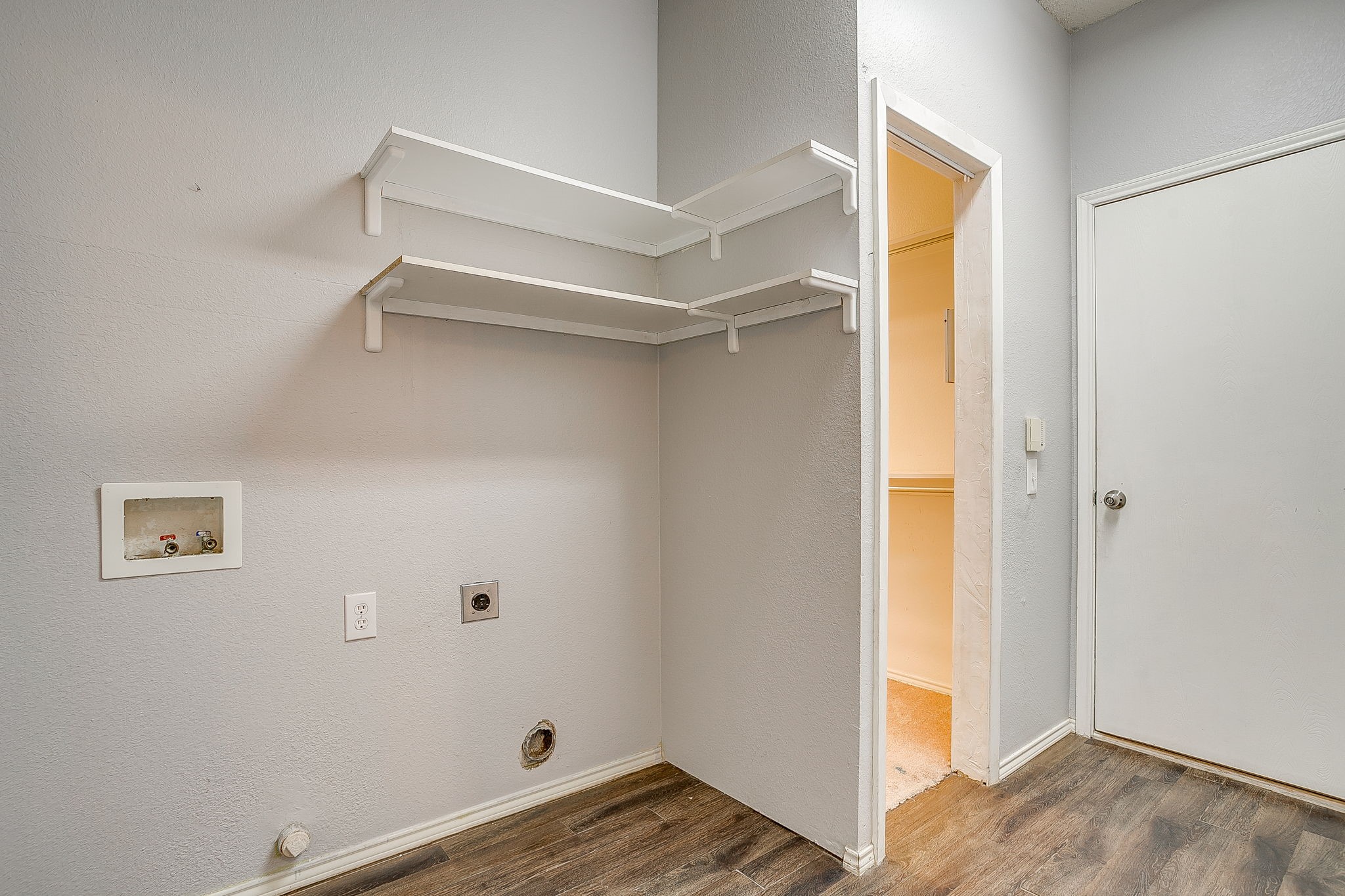 519 Deerwood Drive Burleson TX 76028