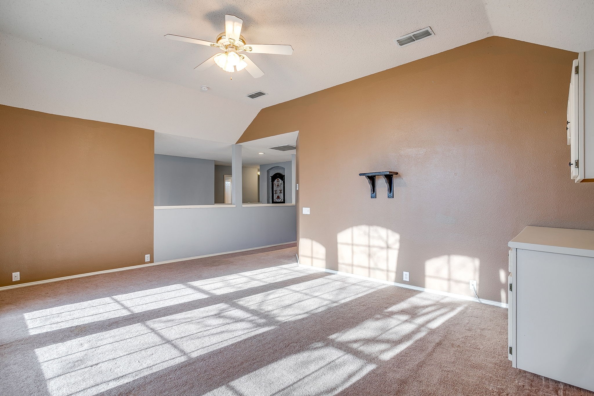 519 Deerwood Drive Burleson TX 76028