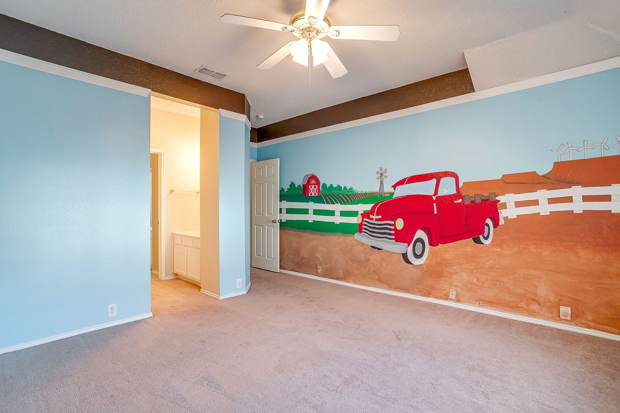 519 Deerwood Drive Burleson TX 76028