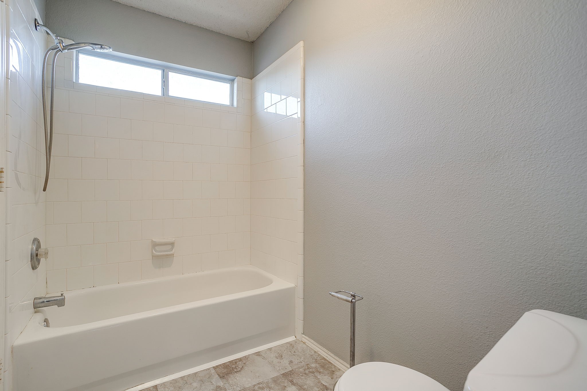 519 Deerwood Drive Burleson TX 76028