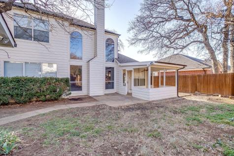 519 Deerwood Drive Burleson TX 76028