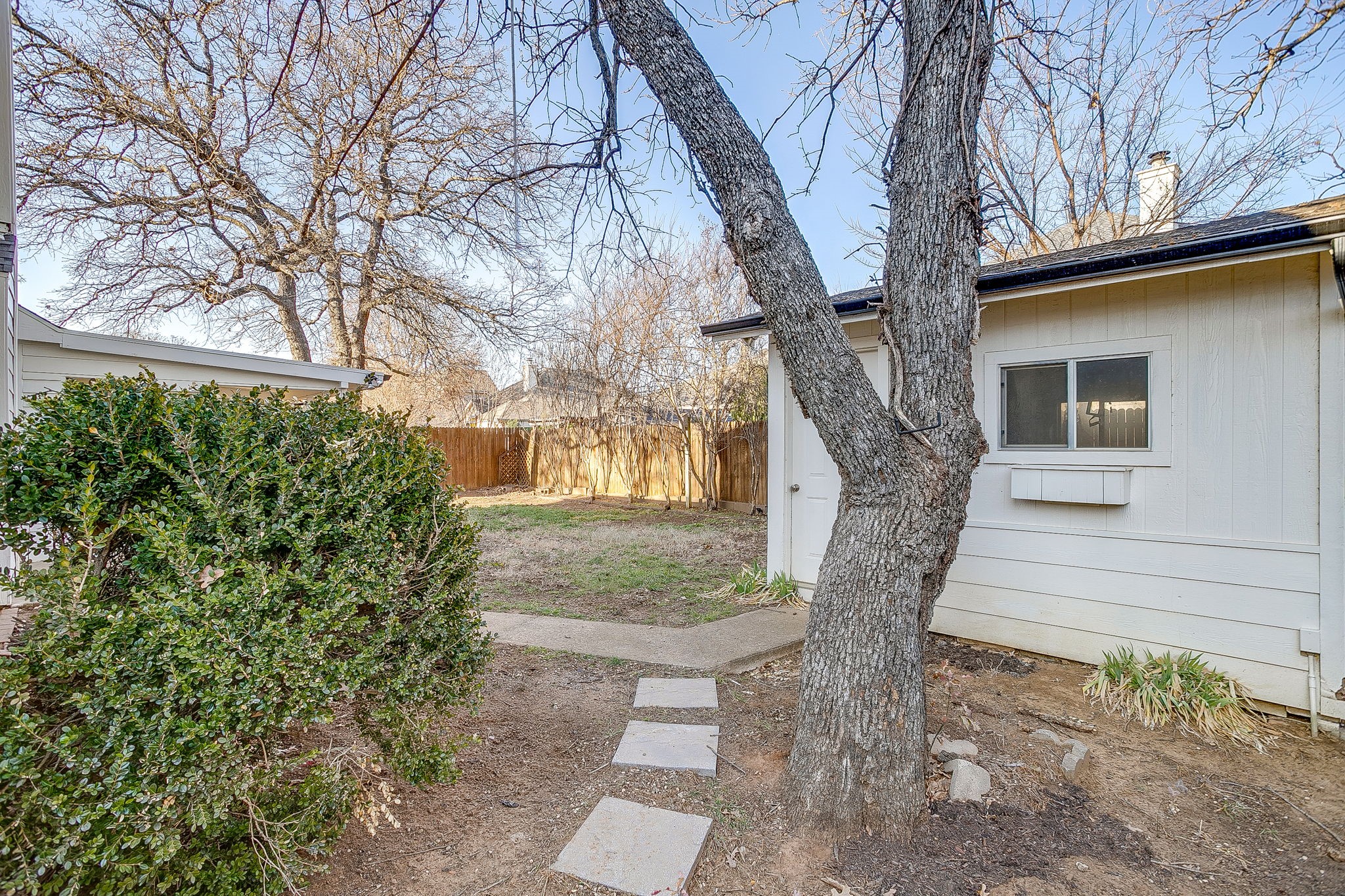 519 Deerwood Drive Burleson TX 76028