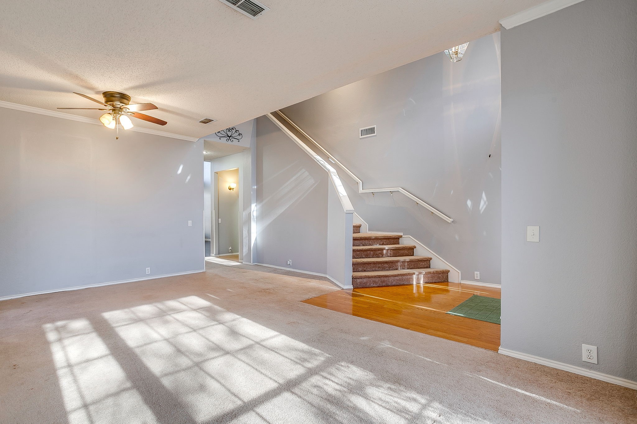 519 Deerwood Drive Burleson TX 76028
