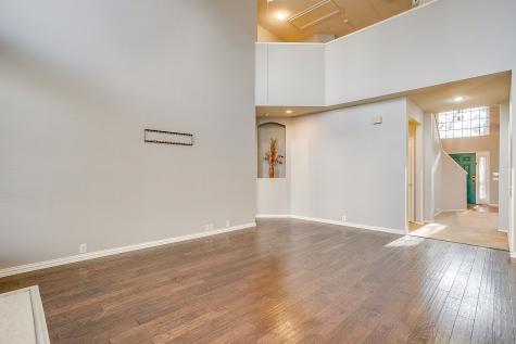 519 Deerwood Drive Burleson TX 76028