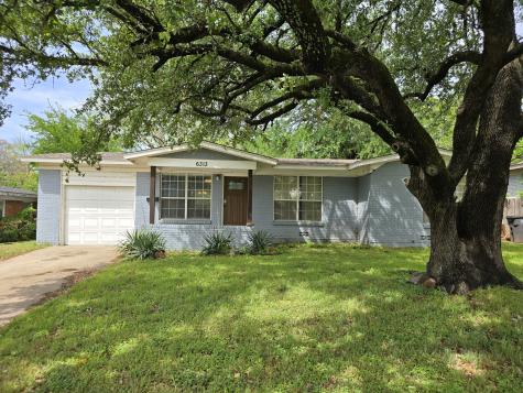 6313 Greenlee Street Fort Worth TX 76112