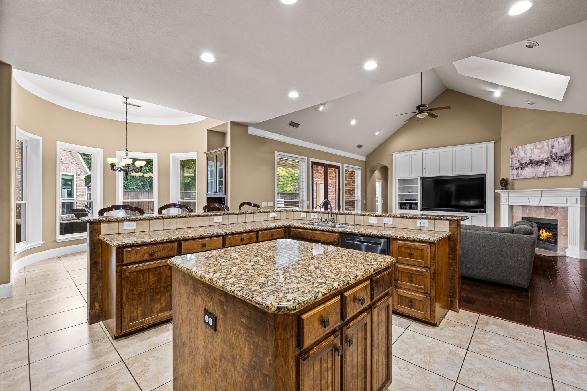 5607 Willow Wood Lane Dallas TX 75252