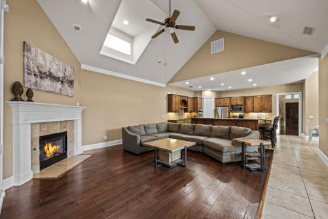 5607 Willow Wood Lane Dallas TX 75252