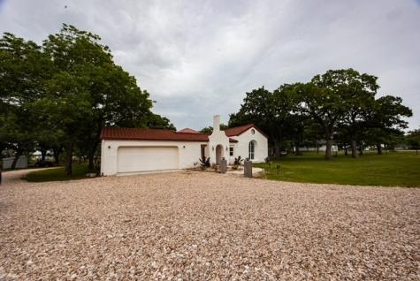 1319 East Fm 4 Cleburne TX 76031