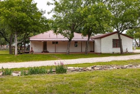 1319 East Fm 4 Cleburne TX 76031
