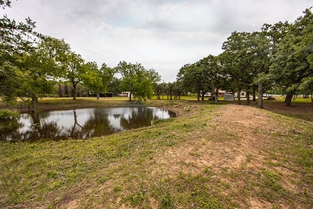 1319 East Fm 4 Cleburne TX 76031