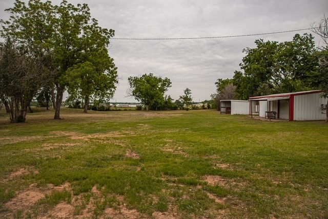 1319 East Fm 4 Cleburne TX 76031