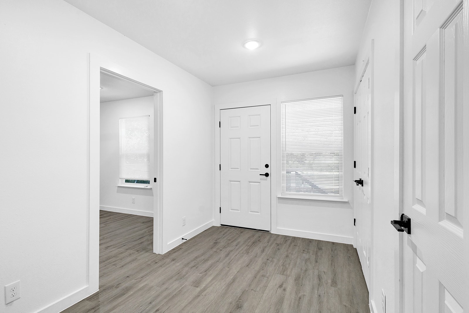 3335 S Ewing Avenue Dallas TX 75216