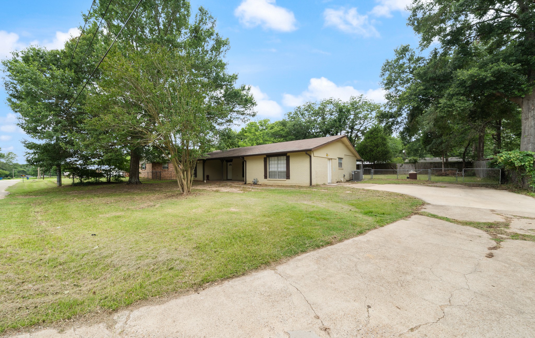 519 Malibu Drive Malakoff TX 75148