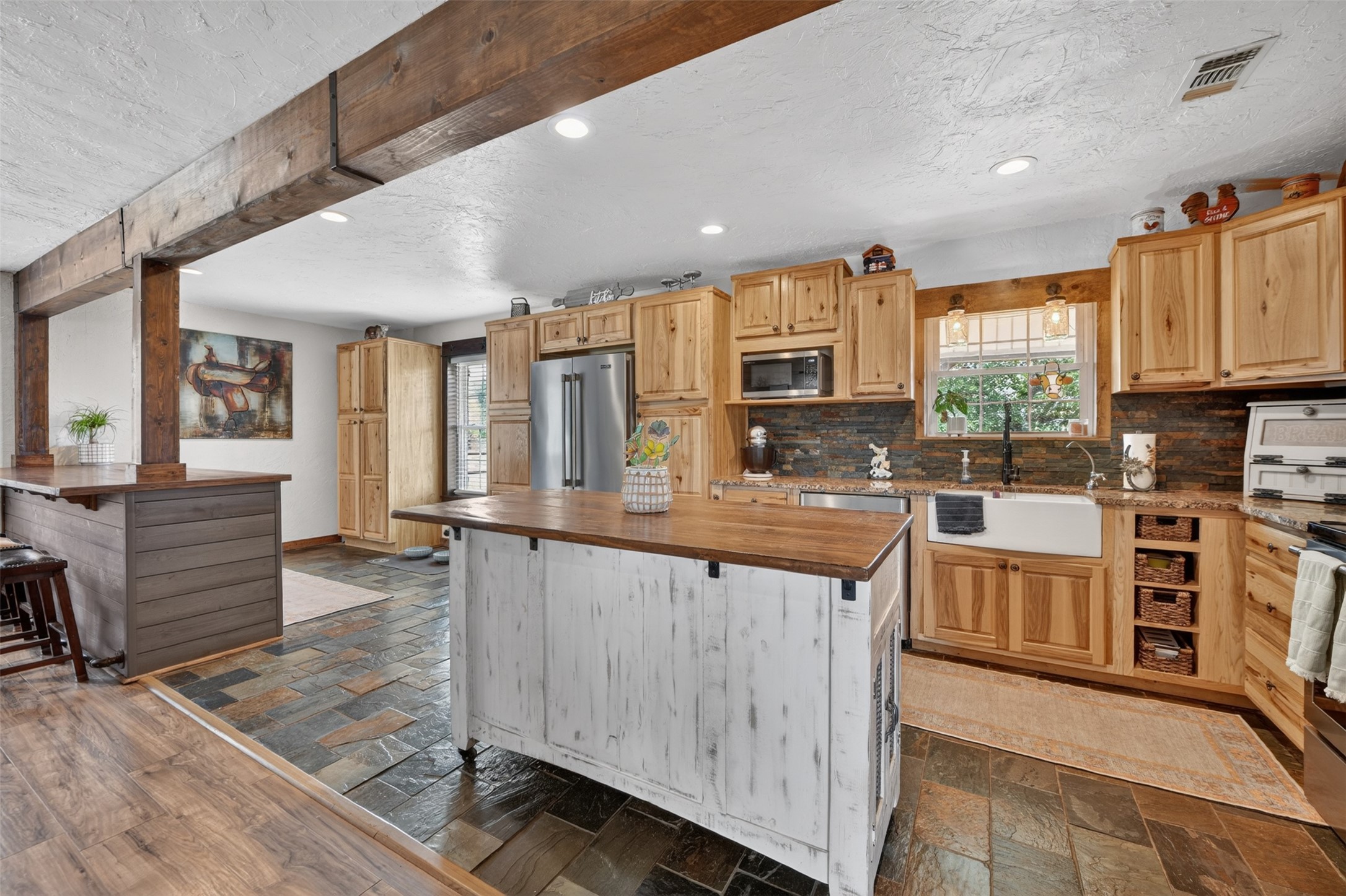 1102 Old Base Road Aurora TX 76078